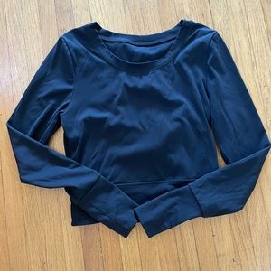 Lorna Jane fitted crop to long sleeve